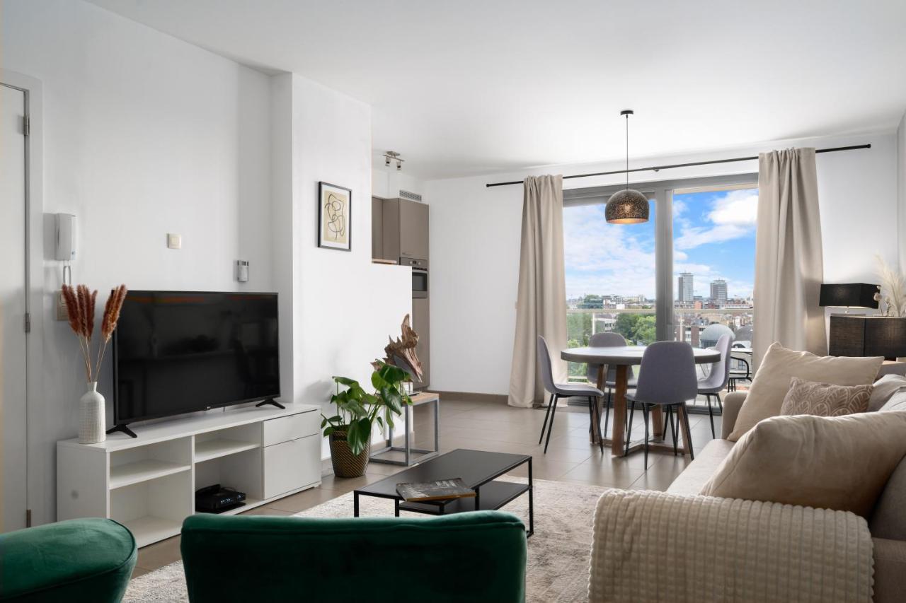 Shs Homes-Luxe Highrise, 2 Bedrooms, Kitchen, Free Parking, Stunning View, Large Tarrasse, Workspace Hasselt Zewnętrze zdjęcie
