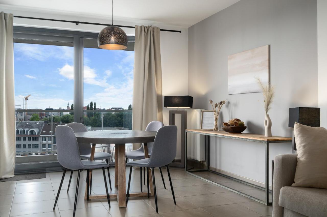 Shs Homes-Luxe Highrise, 2 Bedrooms, Kitchen, Free Parking, Stunning View, Large Tarrasse, Workspace Hasselt Zewnętrze zdjęcie